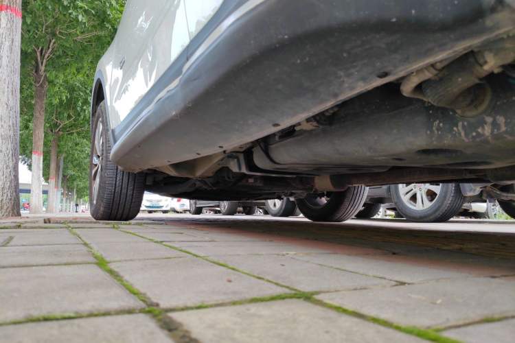 Used Geely Auto Emgrand X7 Sport 2016 1.8TD Automatic ZhiShang Model Chassis Rear Left
