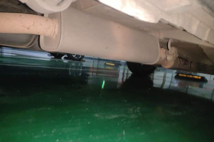 Used Geely Auto Emgrand X7 Sport 2016 1.8TD Automatic ZhiZun Version Chassis Rear Right