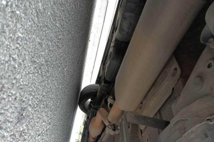 Used Geely Auto Emgrand X7 Sport 2016 2.0L Manual ZhiShang Version Chassis Rear Right
