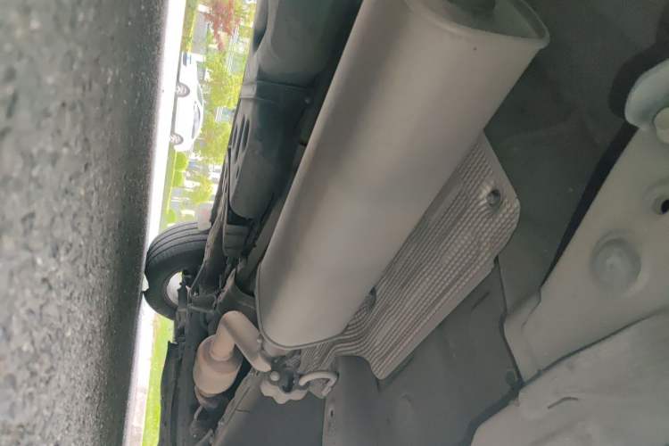 Used Geely Auto Emgrand X7 Sport 2016 1.8TD Automatic ZhiShang Model Chassis Rear Right
