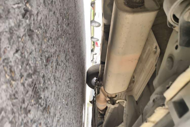 Used Geely Auto Emgrand X7 Sport 2016 1.8TD Automatic ZhiZun Version Chassis Rear Right