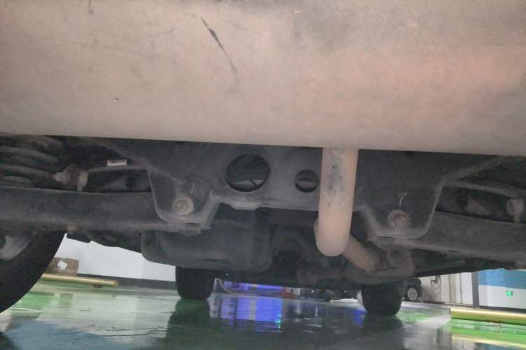 Used Geely Auto Emgrand X7 Sport 2016 1.8TD Automatic ZhiZun Version Chassis Rear