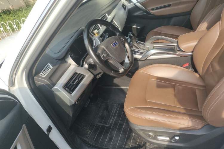 Used Geely Auto Emgrand X7 Sport 2016 1.8TD Automatic All-Wheel-Drive ZhiZun Edition Driver Seat