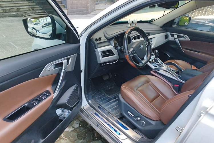 Used Geely Auto Emgrand X7 Sport 2016 1.8TD Automatic ZhiZun Version Driver Seat