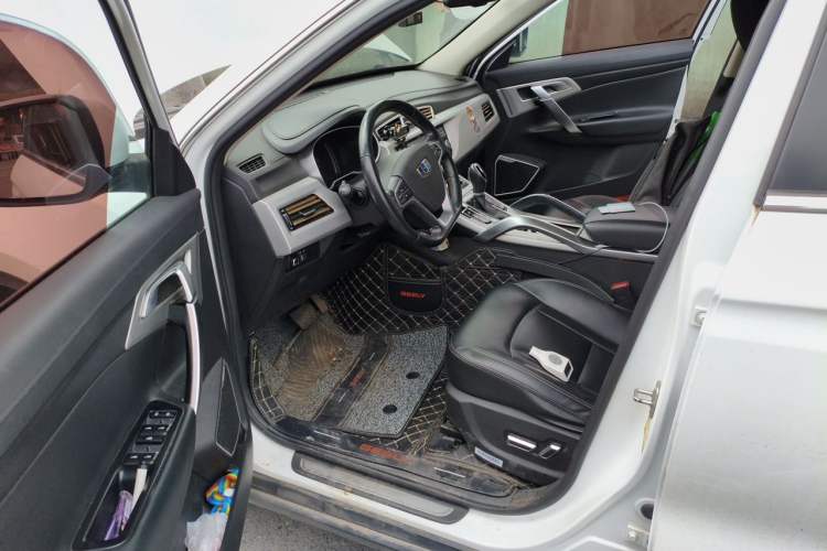 Used Geely Auto Emgrand X7 Sport 2016 1.8TD Automatic ZhiZun Version Driver Seat