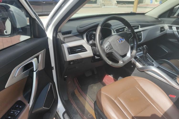 Used Geely Auto Emgrand X7 Sport 2016 1.8TD Automatic All-Wheel-Drive ZhiZun Edition Driver Seat