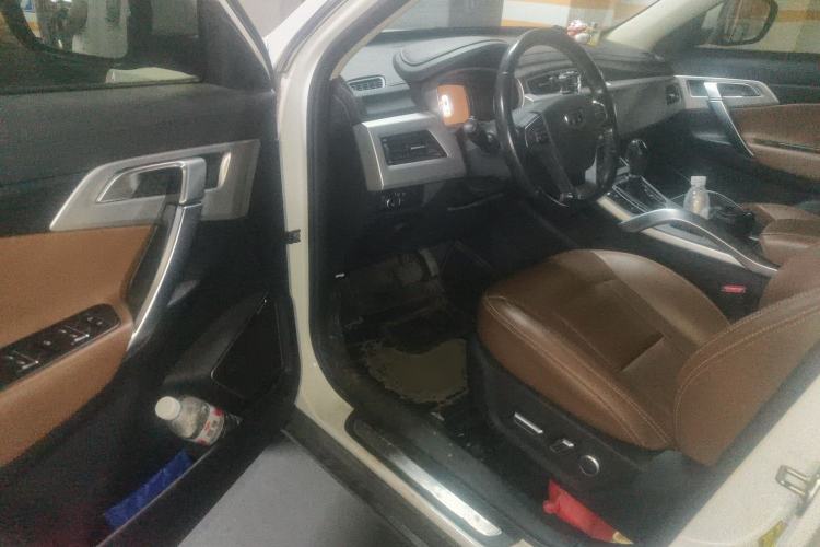 Used Geely Auto Emgrand X7 Sport 2016 1.8TD Automatic All-Wheel-Drive ZhiZun Edition Driver Seat