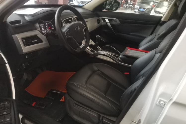 Used Geely Auto Emgrand X7 Sport 2016 2.0L Manual ZhiShang Version Driver Seat
