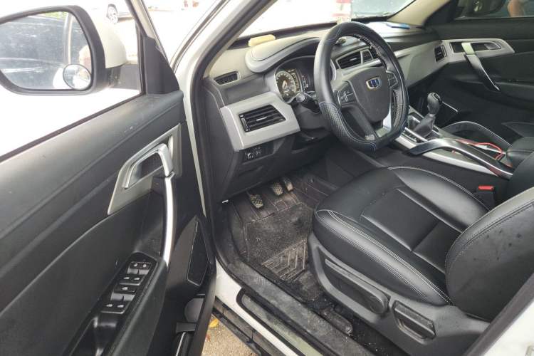 Used Geely Auto Emgrand X7 Sport 2016 2.0L Manual ZhiShang Version Driver Seat