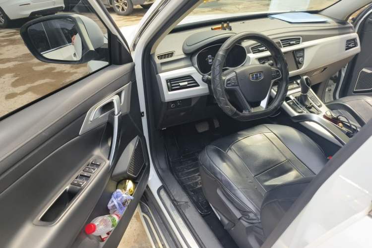 Used Geely Auto Emgrand X7 Sport 2016 1.8TD Automatic Smart Connectivity Version Driver Seat