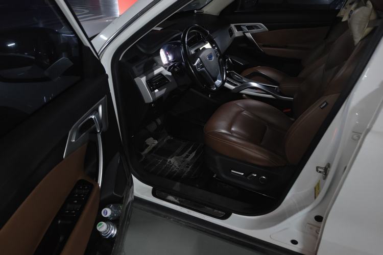 Used Geely Auto Emgrand X7 Sport 2016 1.8TD Automatic ZhiZun Version Driver Seat