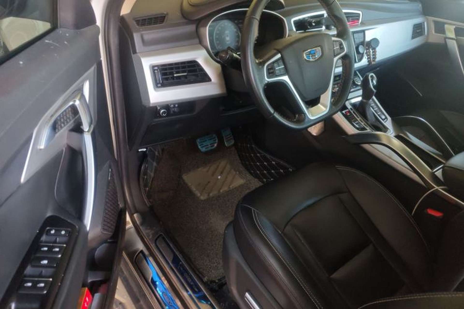 Used Geely Auto Emgrand X7 Sport 2016 1.8TD Automatic Smart Model Driver Seat