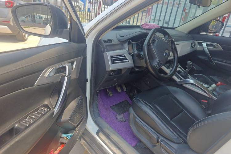 Used Geely Auto Emgrand X7 Sport 2016 2.0L Manual ZhiShang Version Driver Seat
