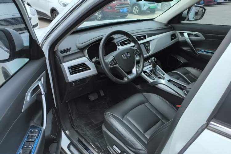 Used Geely Auto Emgrand X7 Sport 2016 1.8TD Automatic Smart Model Driver Seat