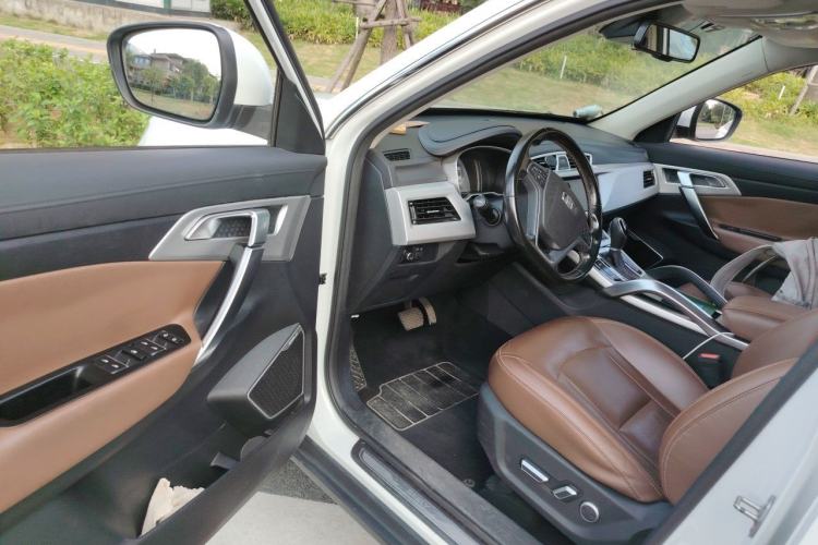 Used Geely Auto Emgrand X7 Sport 2016 1.8TD Automatic ZhiZun Version Driver Seat
