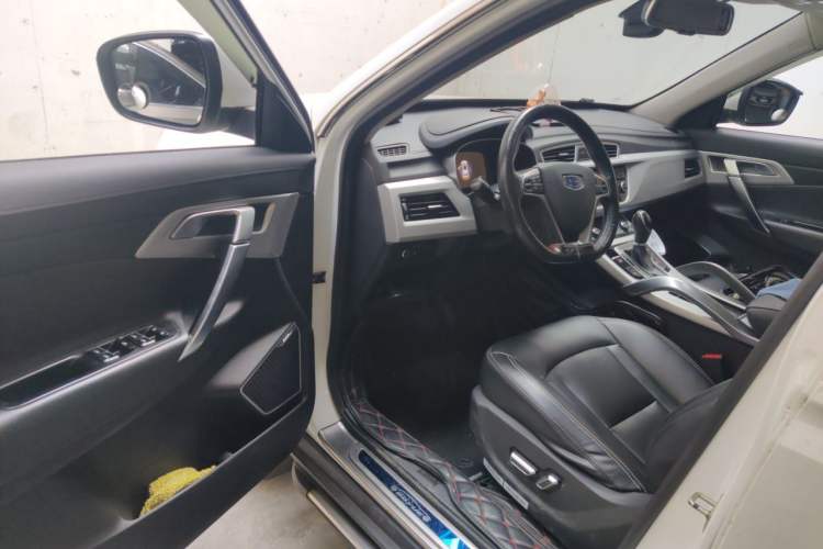 Used Geely Auto Emgrand X7 Sport 2016 1.8TD Automatic Smart Model Driver Seat