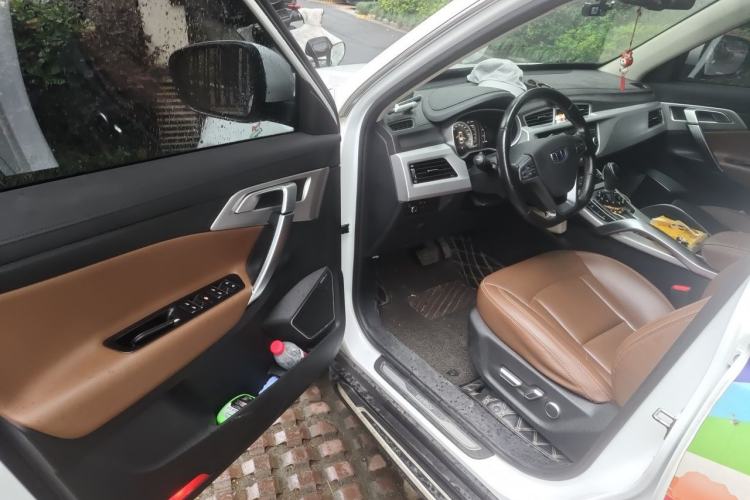 Used Geely Auto Emgrand X7 Sport 2016 1.8TD Automatic ZhiZun Version Driver Seat
