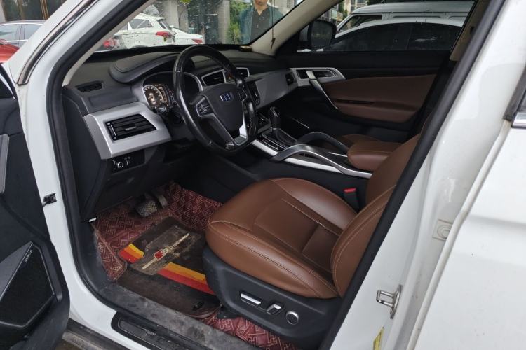 Used Geely Auto Emgrand X7 Sport 2016 1.8TD Automatic ZhiZun Version Driver Seat