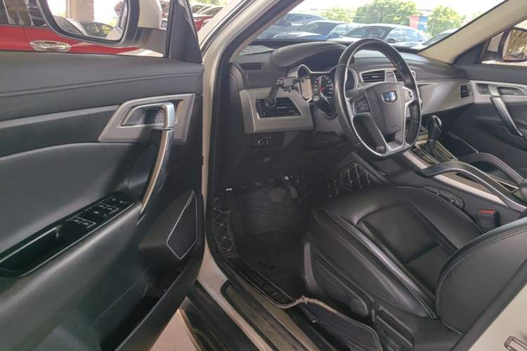 Used Geely Auto Emgrand X7 Sport 2016 1.8TD Automatic Smart Connectivity Version Driver Seat