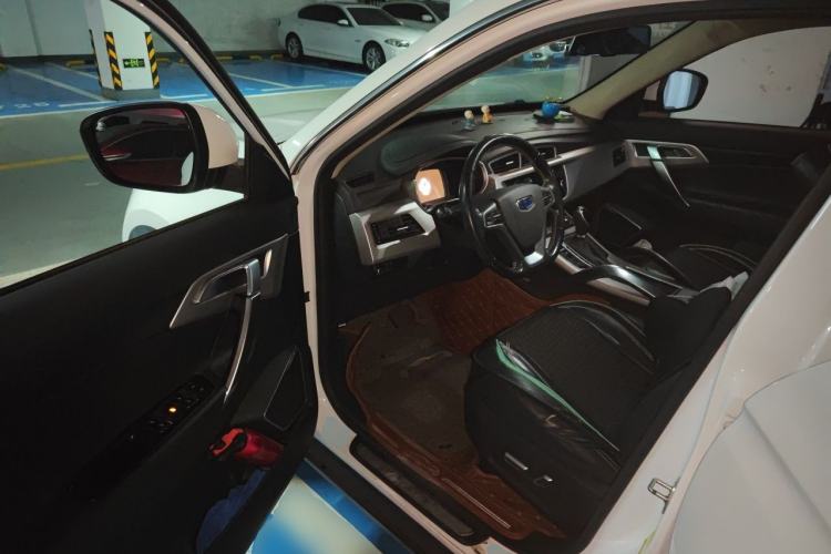 Used Geely Auto Emgrand X7 Sport 2016 1.8TD Automatic Smart Model Driver Seat