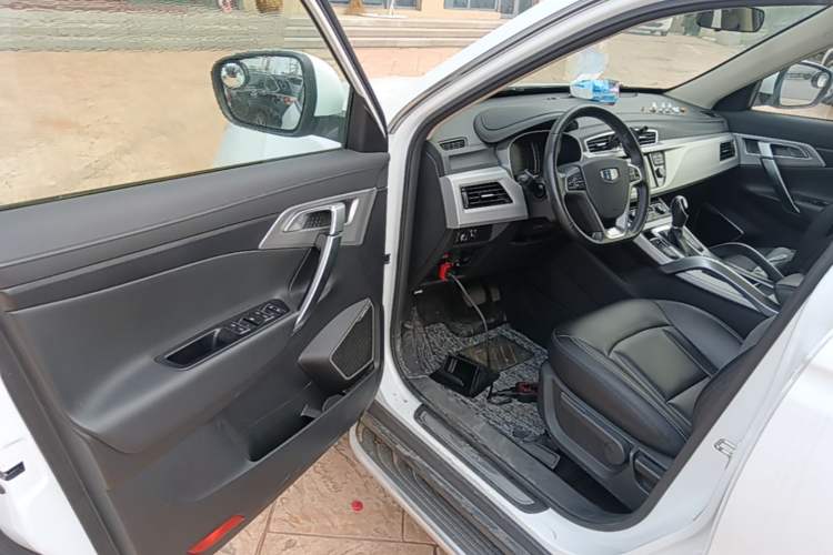 Used Geely Auto Emgrand X7 Sport 2016 1.8TD Automatic Smart Connectivity Version Driver Seat