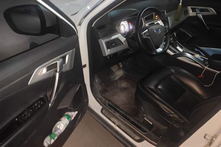Used Geely Auto Emgrand X7 Sport 2016 1.8TD Automatic Smart Connectivity Version Driver Seat