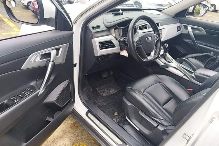 Used Geely Auto Emgrand X7 Sport 2016 1.8TD Automatic Smart Connectivity Version Driver Seat