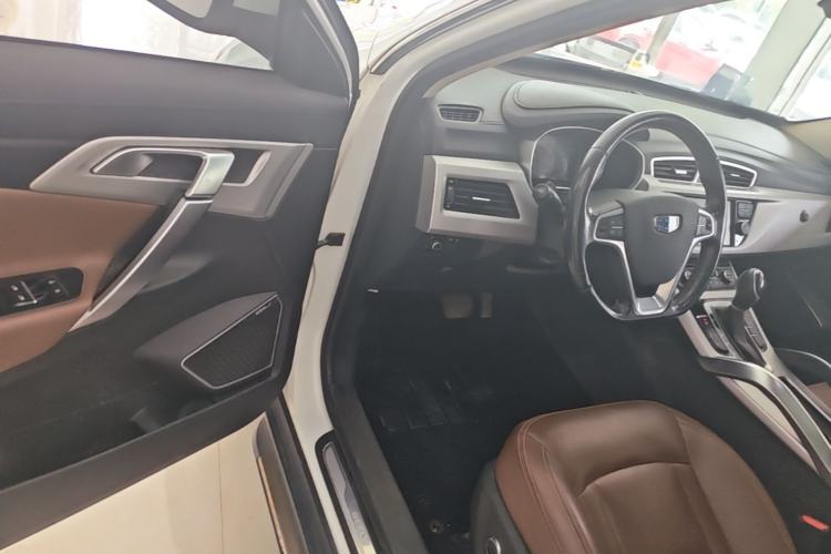 Used Geely Auto Emgrand X7 Sport 2016 1.8TD Automatic ZhiZun Version Driver Seat