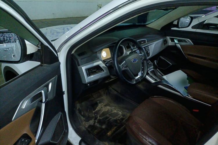 Used Geely Auto Emgrand X7 Sport 2016 1.8TD Automatic ZhiZun Version Driver Seat