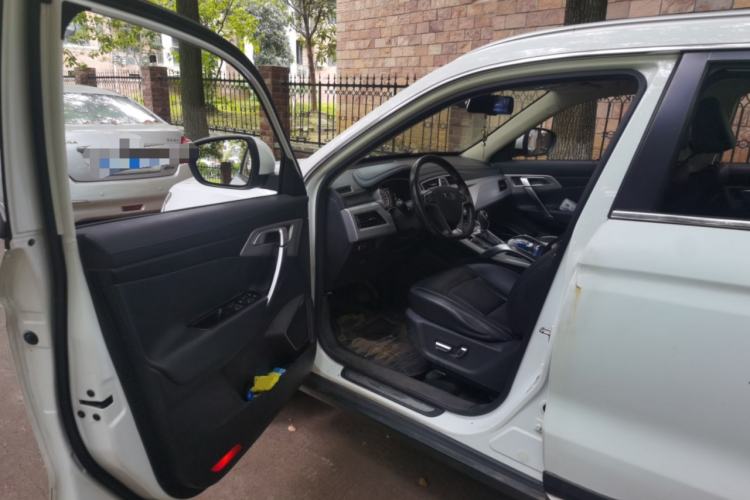 Used Geely Auto Emgrand X7 Sport 2016 1.8TD Automatic Smart Model Driver Seat