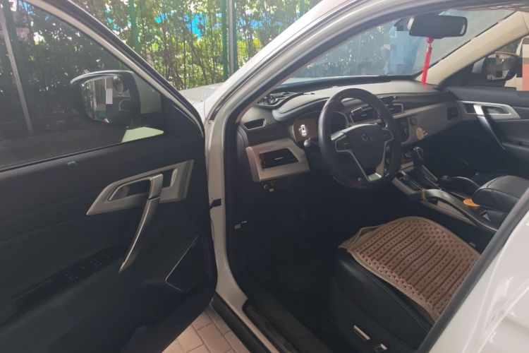 Used Geely Auto Emgrand X7 Sport 2016 1.8TD Automatic Smart Model Driver Seat