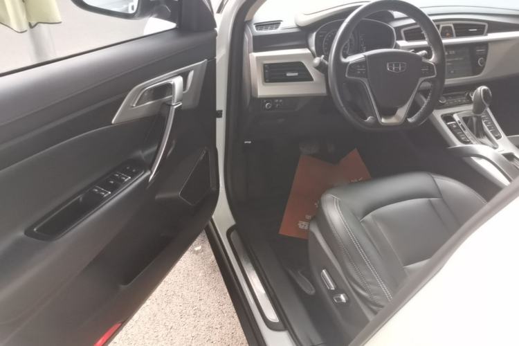 Used Geely Auto Emgrand X7 Sport 2016 1.8TD Automatic Smart Model Driver Seat