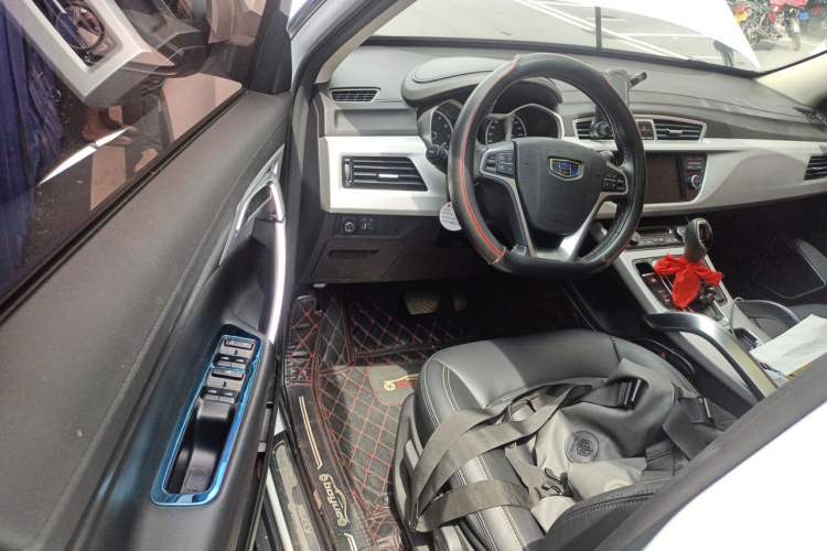 Used Geely Auto Emgrand X7 Sport 2016 1.8TD Automatic Smart Connectivity Version Driver Seat