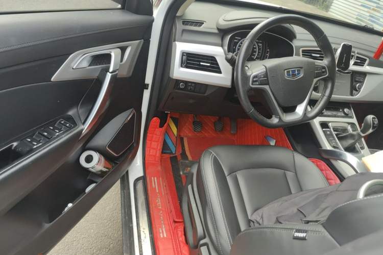 Used Geely Auto Emgrand X7 Sport 2016 2.0L Manual ZhiShang Version Driver Seat
