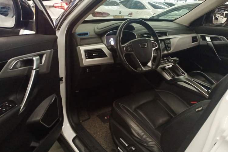 Used Geely Auto Emgrand X7 Sport 2016 1.8TD Automatic Smart Model Driver Seat