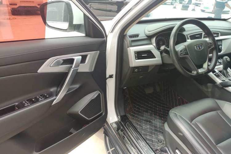 Used Geely Auto Emgrand X7 Sport 2016 1.8TD Automatic Smart Model Driver Seat