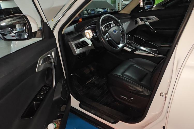 Used Geely Auto Emgrand X7 Sport 2016 1.8TD Automatic Smart Model Driver Seat
