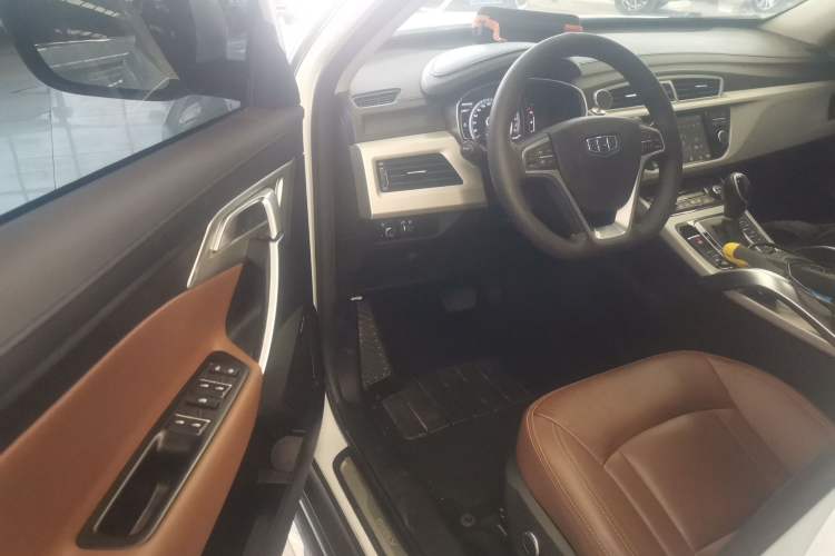 Used Geely Auto Emgrand X7 Sport 2016 1.8TD Automatic All-Wheel-Drive ZhiZun Edition Driver Seat