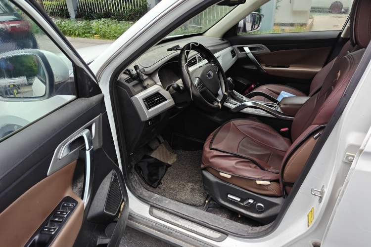 Used Geely Auto Emgrand X7 Sport 2016 1.8TD Automatic ZhiZun Version Driver Seat