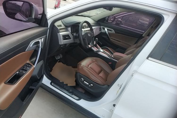 Used Geely Auto Emgrand X7 Sport 2016 1.8TD Automatic ZhiZun Version Driver Seat