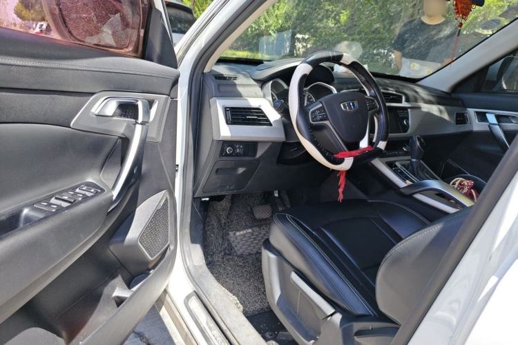Used Geely Auto Emgrand X7 Sport 2016 1.8TD Automatic Smart Connectivity Version Driver Seat