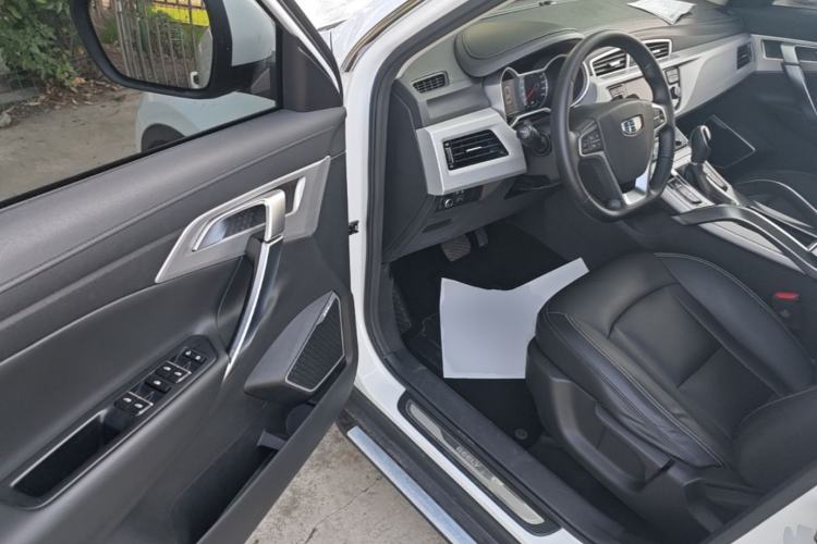 Used Geely Auto Emgrand X7 Sport 2016 1.8TD Automatic ZhiShang Model Driver Seat