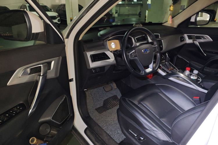 Used Geely Auto Emgrand X7 Sport 2016 1.8TD Automatic Smart Model Driver Seat