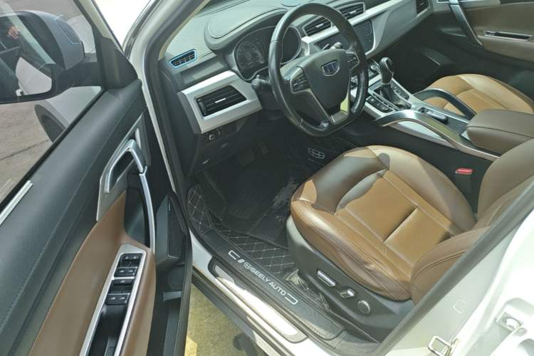 Used Geely Auto Emgrand X7 Sport 2016 1.8TD Automatic ZhiZun Version Driver Seat