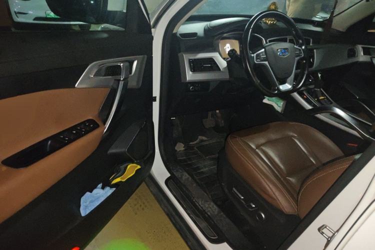 Used Geely Auto Emgrand X7 Sport 2016 1.8TD Automatic ZhiZun Version Driver Seat