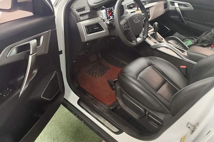 Used Geely Auto Emgrand X7 Sport 2016 1.8TD Automatic ZhiShang Model Driver Seat