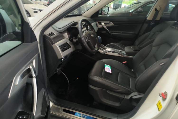 Used Geely Auto Emgrand X7 Sport 2016 1.8TD Automatic Smart Connectivity Version Driver Seat