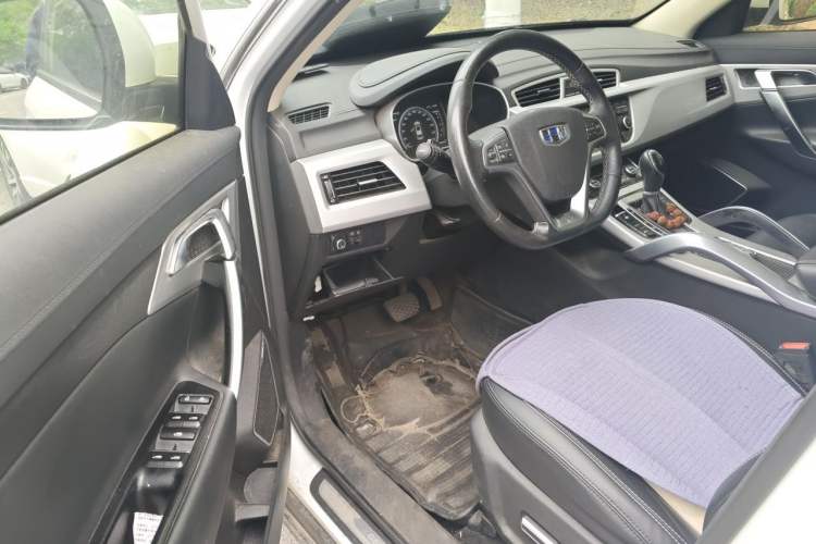 Used Geely Auto Emgrand X7 Sport 2016 1.8TD Automatic Smart Model Driver Seat