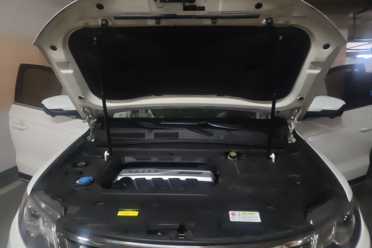 Used Geely Auto Emgrand X7 Sport 2016 1.8TD Automatic Smart Model Engine Bay