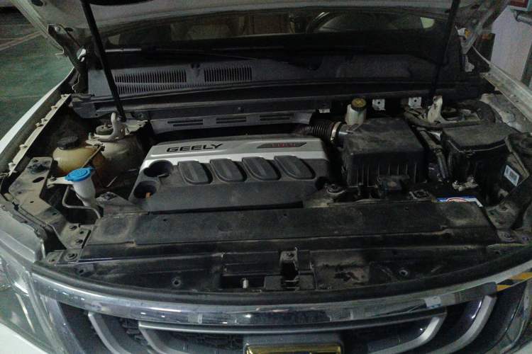 Used Geely Auto Emgrand X7 Sport 2016 1.8TD Automatic ZhiZun Version Engine Bay